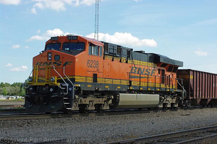 BNSF 6238 - ES44AC.jpg